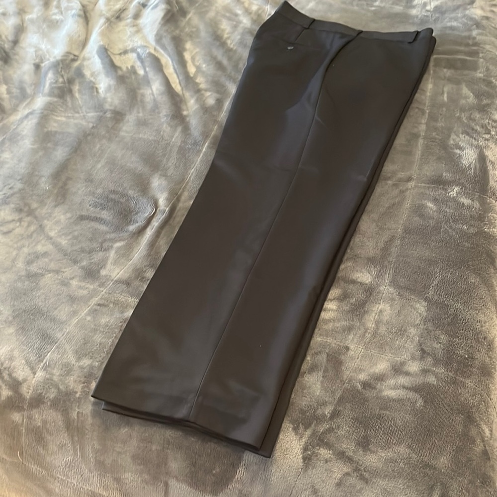 Mens Van Heusen 36X30 Navy Blue Dress Pants